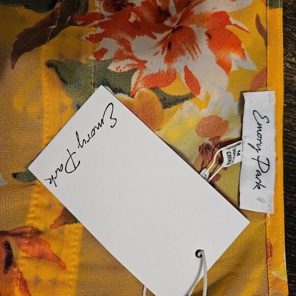 Emory Park kimono, floral. Size M NWT. #858 - Picture 3 of 5